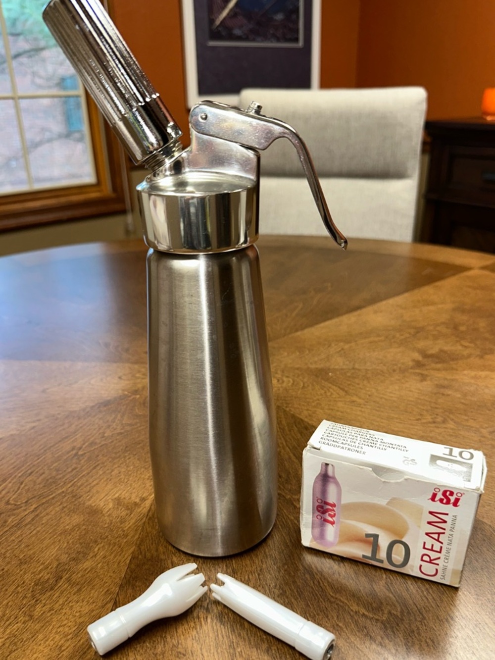 iSi Cream Whipper 0.5L Austria 0104 Stainless Steel Dispenser + 3 Chargers MINT!